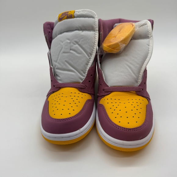 NEW Nike Air Jordan 1 Retro High OG Mens US 9.5 - Picture 6 of 10